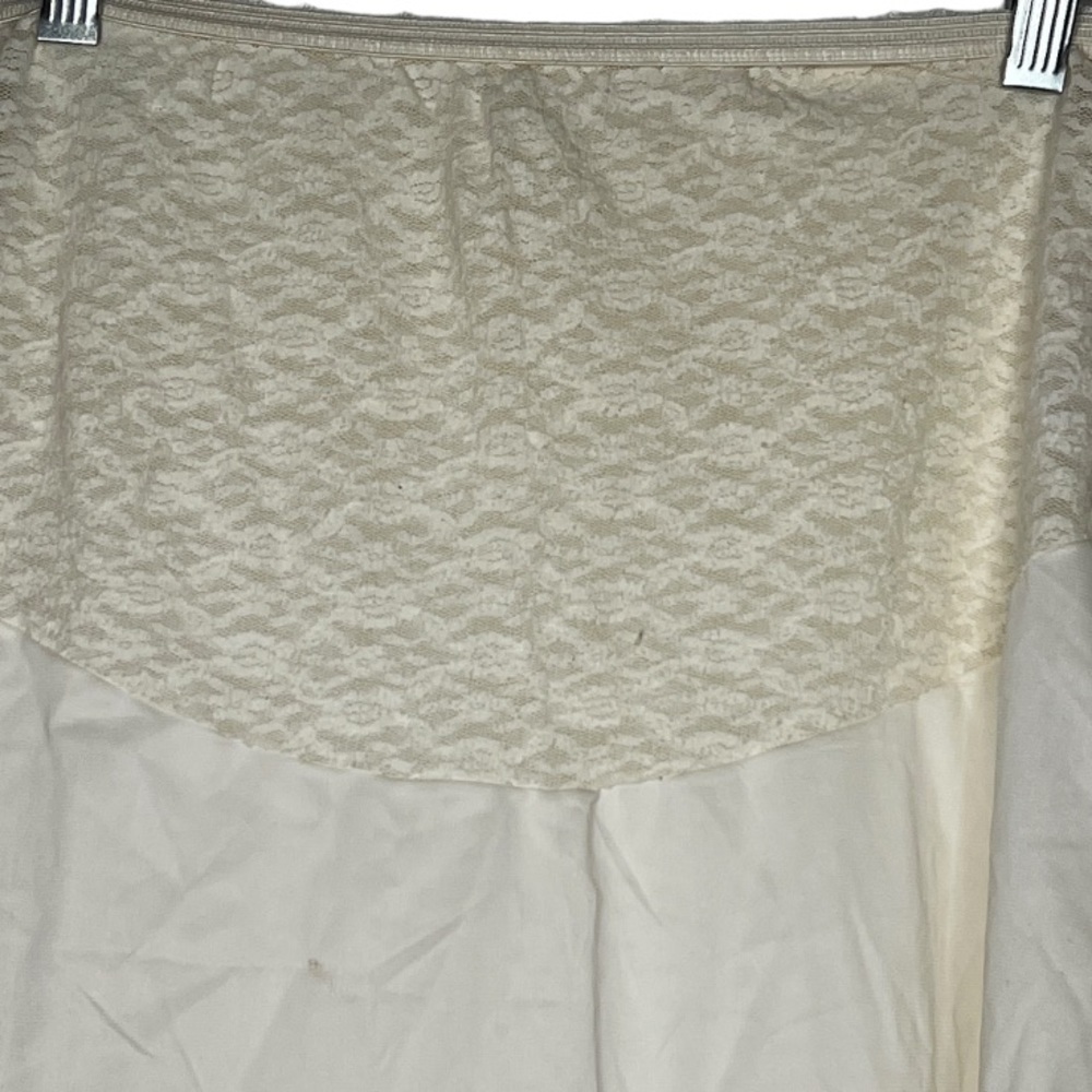 Vintage Mary Jane Nylon Slip - Picture 2 of 5